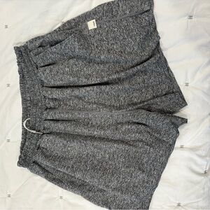 Vuori Heather Gray Boyfriend Shorts